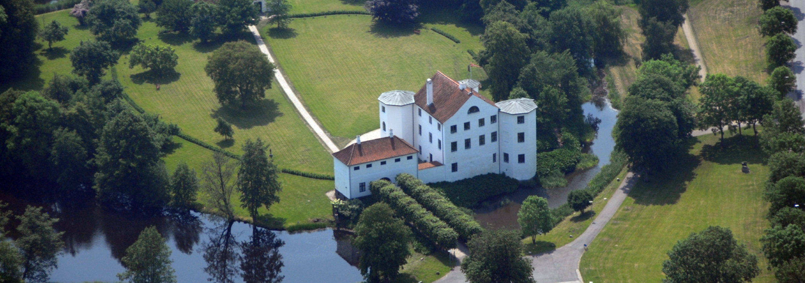 Det lille slot med den store kunst